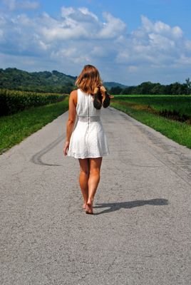 Ashley Maree, 18, Bracken County Highschool. run cross country and track. ride dirtbikes! follow me! follow back!