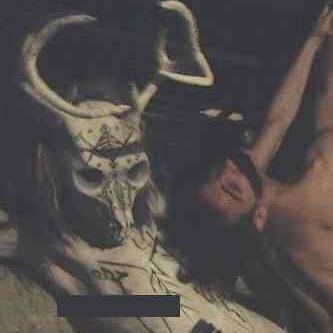 La Casa de Satanas is an immersive/interactive Occult and Halloween inspired performance-art haunted house created and hosted by working Pilsen artists.