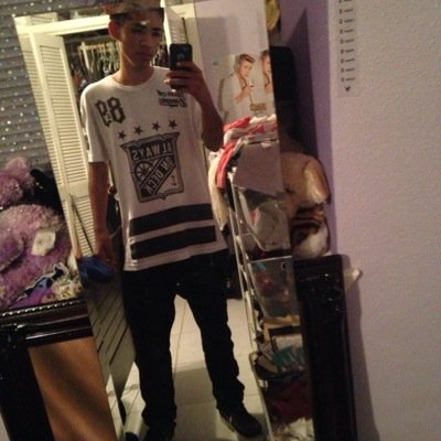 juancedillo9740's profile picture. i love Kylie Kristen Jenner more den u