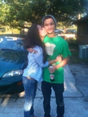 maplewellesbe0's profile picture. Lifedrawing sessions in Twyford, erkshire. Supporting local artists and community projects. Members of the Berkshire rtists Network Tweets by Nick Gilmore