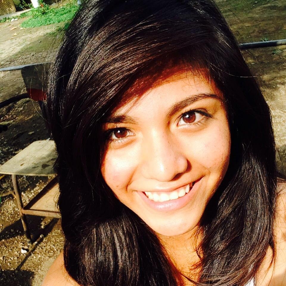 Futura agronoma ♥ Chaparra, Amigable ,Rara , simplemente yo.Amante del EDM ♥. No me juzgues sin antes conocerme. .Una amiga incondicional  ♥ _♥