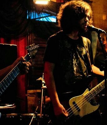 skater, bassist, Blood Eyes, thrash no name