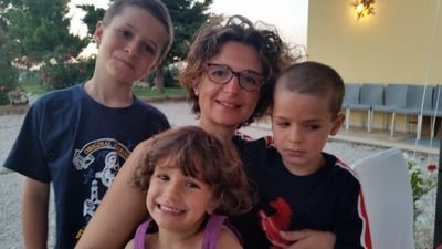 APeratoner's profile picture. 