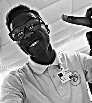 This shit coming from the heart I ain't come up dead yet cause i be thinking too smart