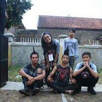 remot16's profile picture. 