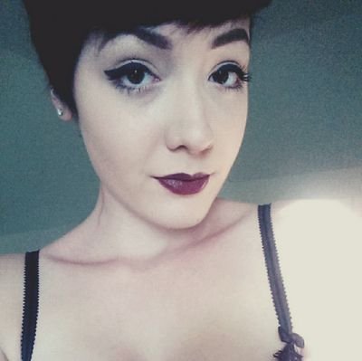 New Twitter: @ItsNoraBelle