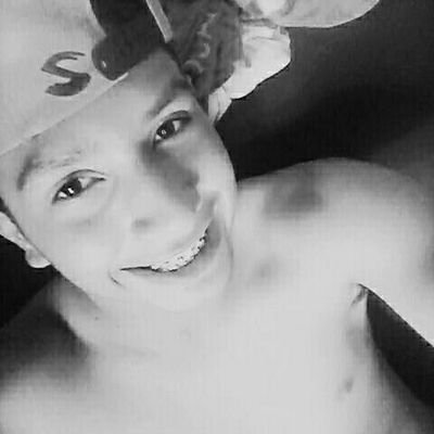 #Que preguiça booa .. me deixa aki atooa 88) *-*