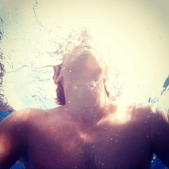 _YaC's profile picture. Rie cuando puedas, llora cuando lo necesites.