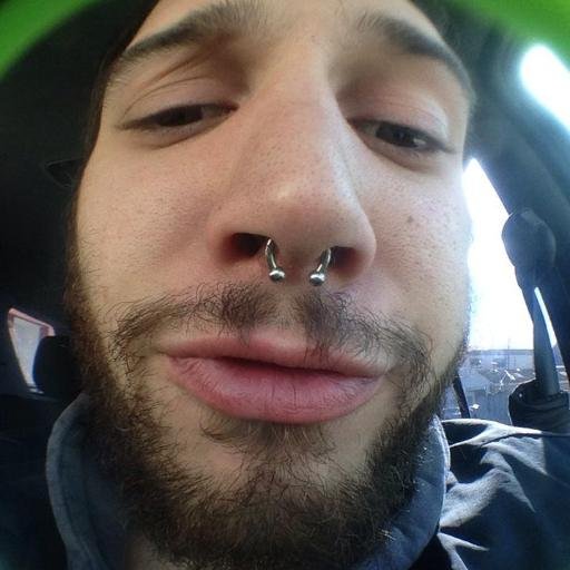 Dos y dos son cuatro. Cuatro y dos son seis.