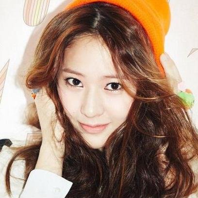 fx's maknae | nice to meet you, everyone. interest in rapper, good voice, dance everywhere. 94 Line