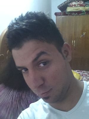 ‏لا يـــــعجبـــني ايــ شــــي