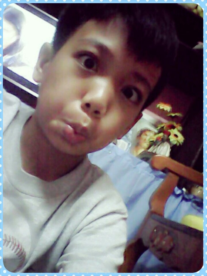 WenwenCute (Follow Back)