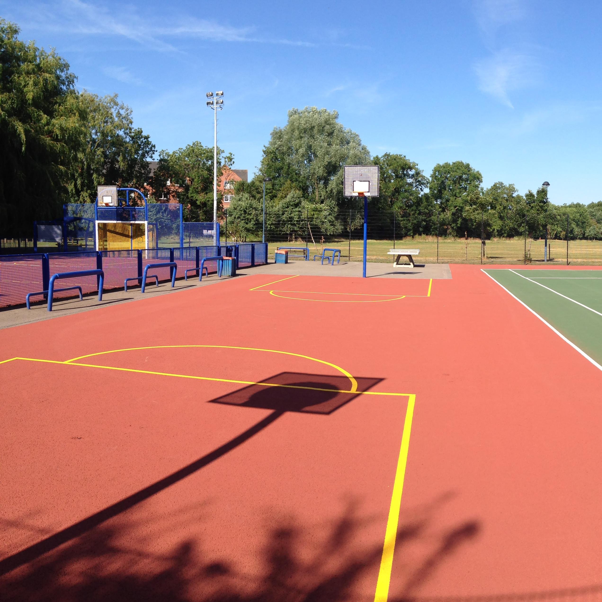 Specialists in basketball construction and maintenance http://t.co/I1nMADuCa7