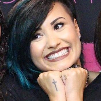 _demiourpride's profile picture. Fã Clube criado em 02.12.2013. Mas sou fã desde o dia em que a vi pela primeira vez ♥   |   twitter pessoal : @MaraizaLodi