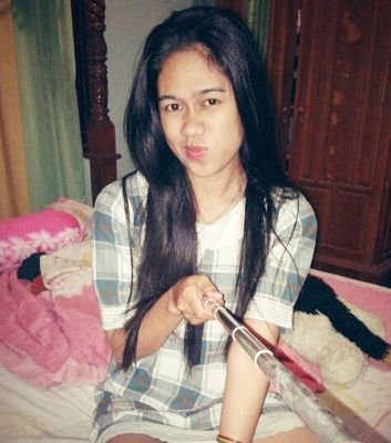 oliviaRhw's profile picture. •it's me, sorry i'm not perfect• 3adi