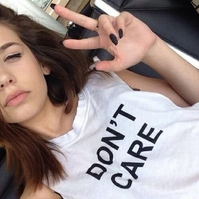 ❀ hi my names adelia ❀