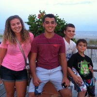 Carolyn Ryan (@ryanbrood4) 's Twitter Profile Photo