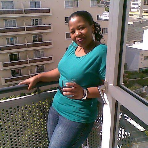 Sthembile_Mo's profile picture. 