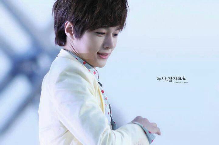 Hello! My nickname' s Friend.I'm Inspirit in Thailand.I love Kim Myungsoo.My world is Infinite♡ | @INFINITELKIM ♥28/09/2013 | 명종 & 명열 Shippers | Follow me :)