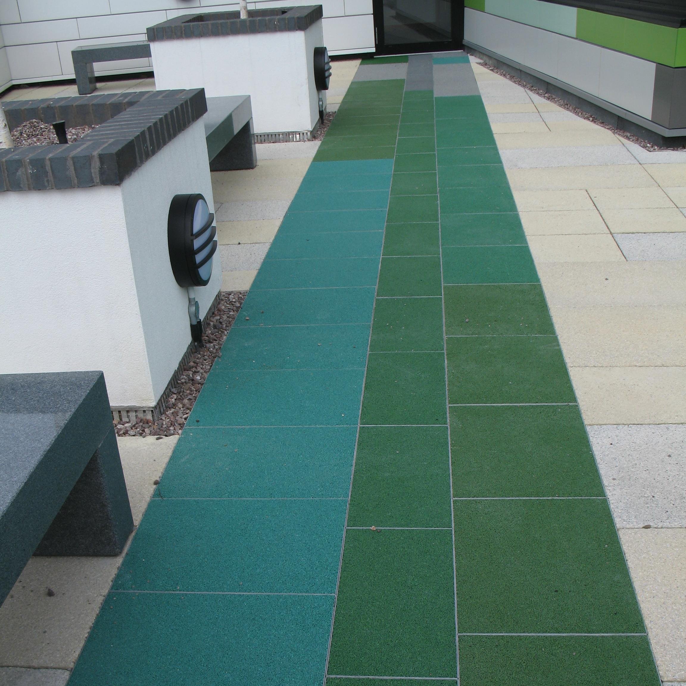 Specialist resin bound gravel contractors who have years of experience https://t.co/RUTo4jo1PX