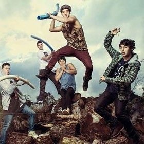 Join as one of the boys or a fan [Celeb FC]
