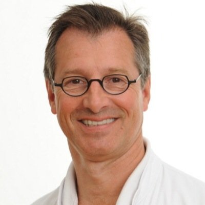 Dick Oepkes is professor in Obstetrics & Fetal Therapy. Director of the Dutch National Centre for Fetal Therapy, Leiden University Medical Centre