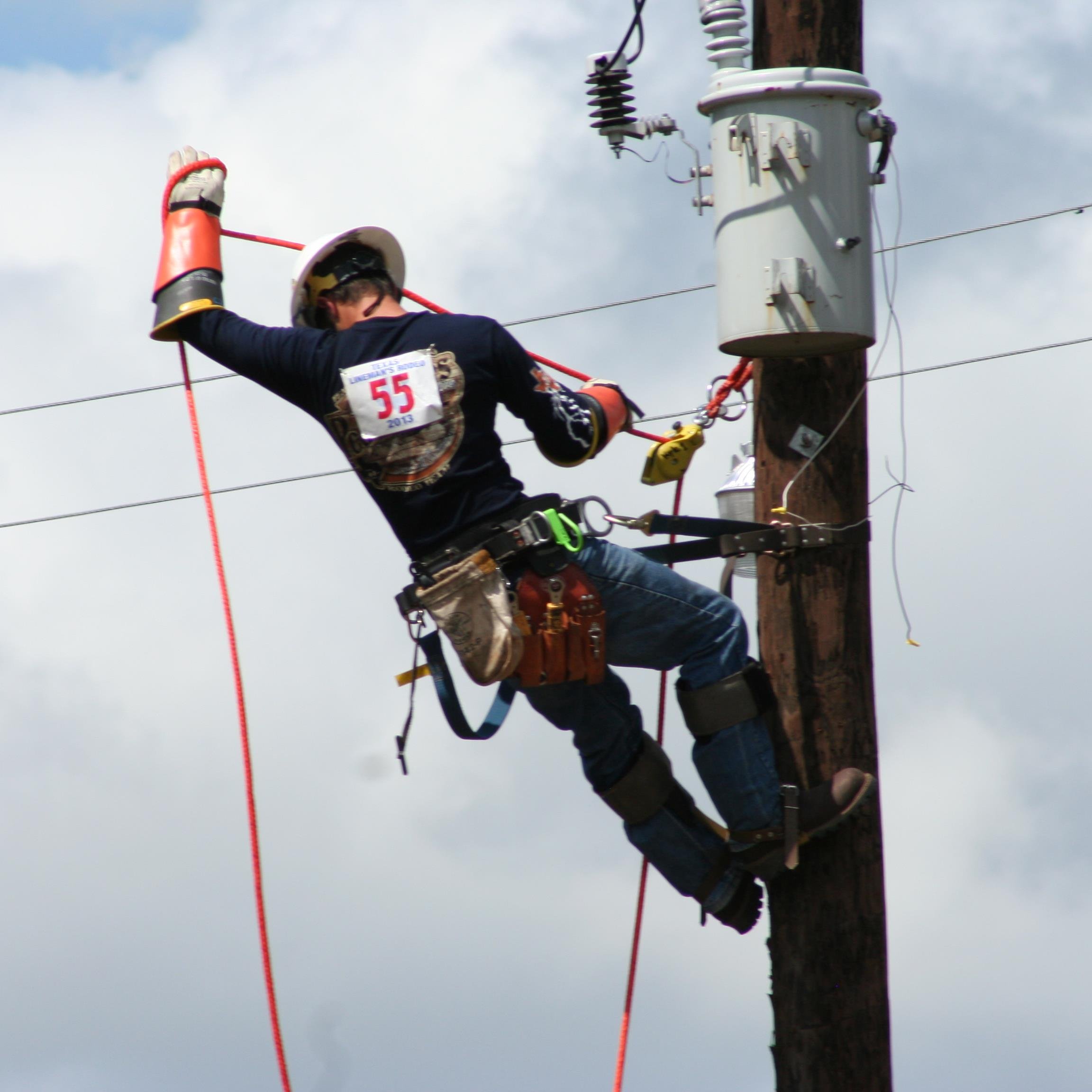 SwainTools1's profile picture. Swain Distribution is a supplier of lineman tools and supplies whether you are climbing poles or working out of a bucket. https://t.co/e0WcLeyiUo