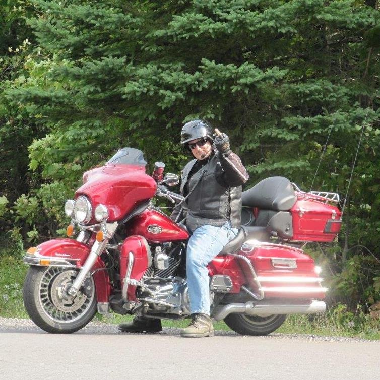 cubalibrebob's profile picture. 