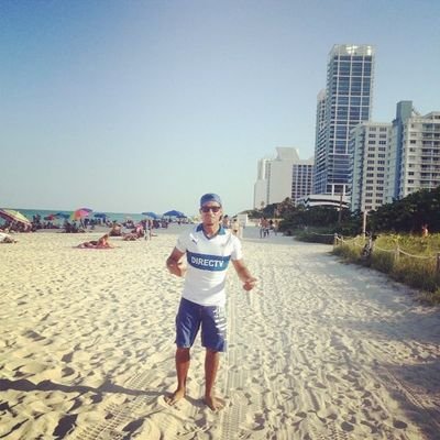 javierRdonoso87's profile picture. \UIC/ 16⭐. Yo soy cruzado en las buenas y en las remalas..!! AGUANTE LA FRANJA CARPE DIEM. Seguidor de la filosofía del gran mostaza Merlo: Paso a paso.