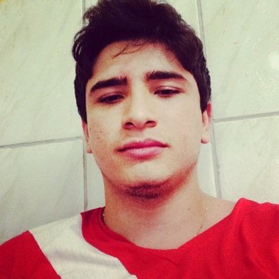 Quatro coisas para o sucesso: Trabalhar e orar, pensar e acreditar. º Skype brunu14