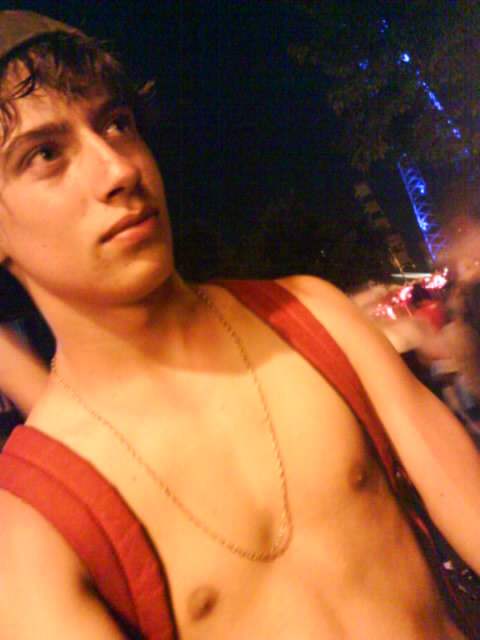 msn: jhefinhow@live.it
