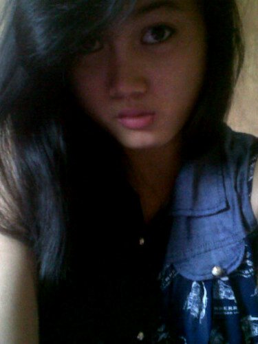 Pacar RickyArifin:*{}♥•• My Pin:296A565C