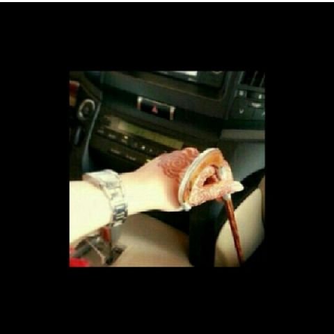 *  منْ عزّ شانِي وﺎجبّ ﺎنِي ﺎعزّهہ   متربِي ﺎجازيّ ﺎلطيّب #بالطيب