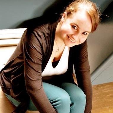 julie_theobald's profile picture. 