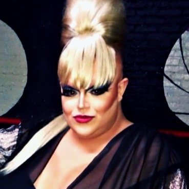 A fabulous costume designer and drag queen from Philadelphia, Continuing my cosmic fabulosoty with glitter, rhinestones and thread!
