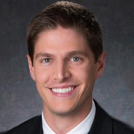 Patent/IP Attorney @HuschBlackwell. Passionate about startups, sports, pitbulls, education, and music.