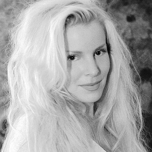 Former CIA officer. Author of several books. Creator of Cooking in the CIA and Mommy's Gone Mad! Content Creator. OpsLens. Consultant.