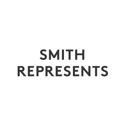 Specialising in fashion, beauty, portrait, and kids photography.