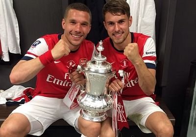 Die-Hard Arsenal supporter and will always support Arsenal for life. The milk has finally gone stale. Big fan of Scott Adkins,Dave Batista and Tom Hardy.