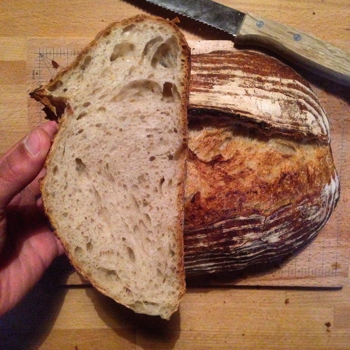 Histoire(s) d'un boulanger du dimanche par @geoffdlbl. Stories of an amateur bread baker by @geoffdlbl.