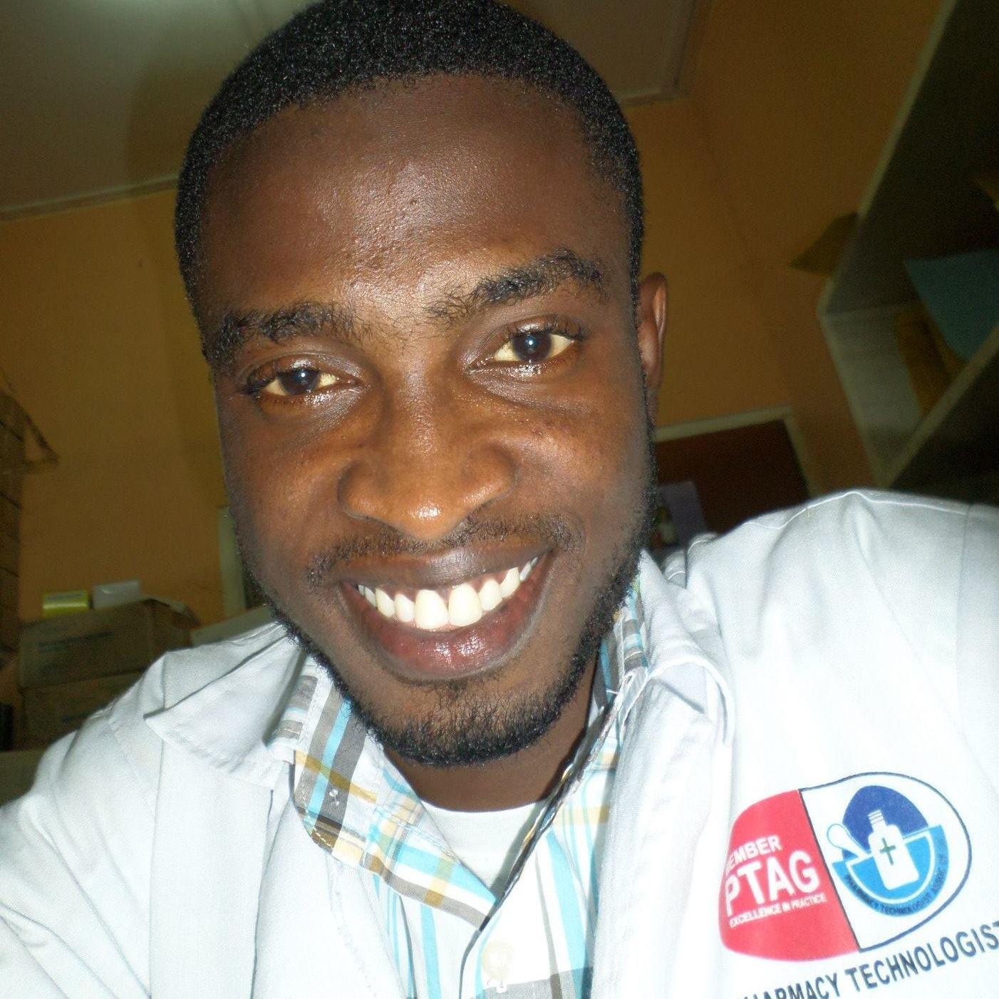 realalexisgreat's profile picture. 