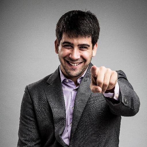 Coautor del libro VMware por vExperts, admás de SysAdmin y Blogger en activo. vExpert 2016-2022