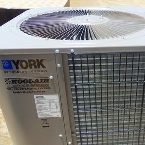 Equipos de AIRE ACONDICIONADO de las mejores marcas: YORK CARRIER, Venta, Instalacion, Mantenimiento y Reparacion  - Tlf.: 330 9376
koolair@speedy.com.pe