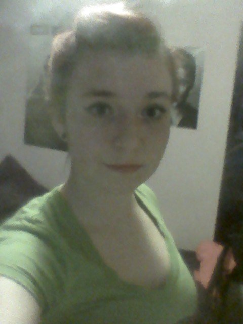 i love to draw and write lyrics,also love animals and singing/dancing i have many talents but im extremely shy ^^