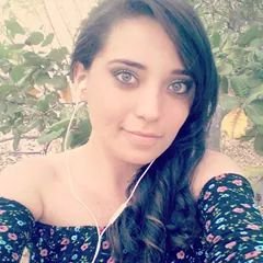 A distância me faz sofrer e às vezes me faz chorar, mas nada nesse mundo vai me fazer deixar de acreditar !!