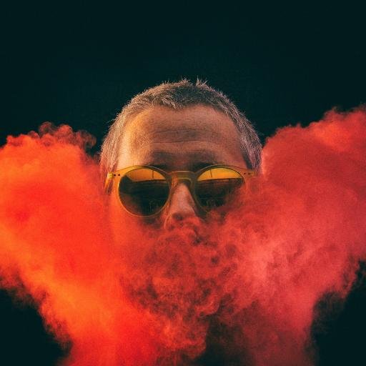 ryanmsmithphoto's profile picture. Photo Illustrator and Photographer
Co-founder @ http://t.co/d06pPyK5my
Former Modernist Cuisine photographer / photo editor