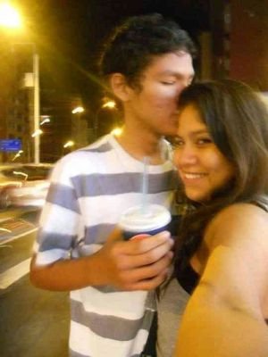 Hola soy diana:) me gusta la pasta :3 y amo a mis dos gorditos ♡♥