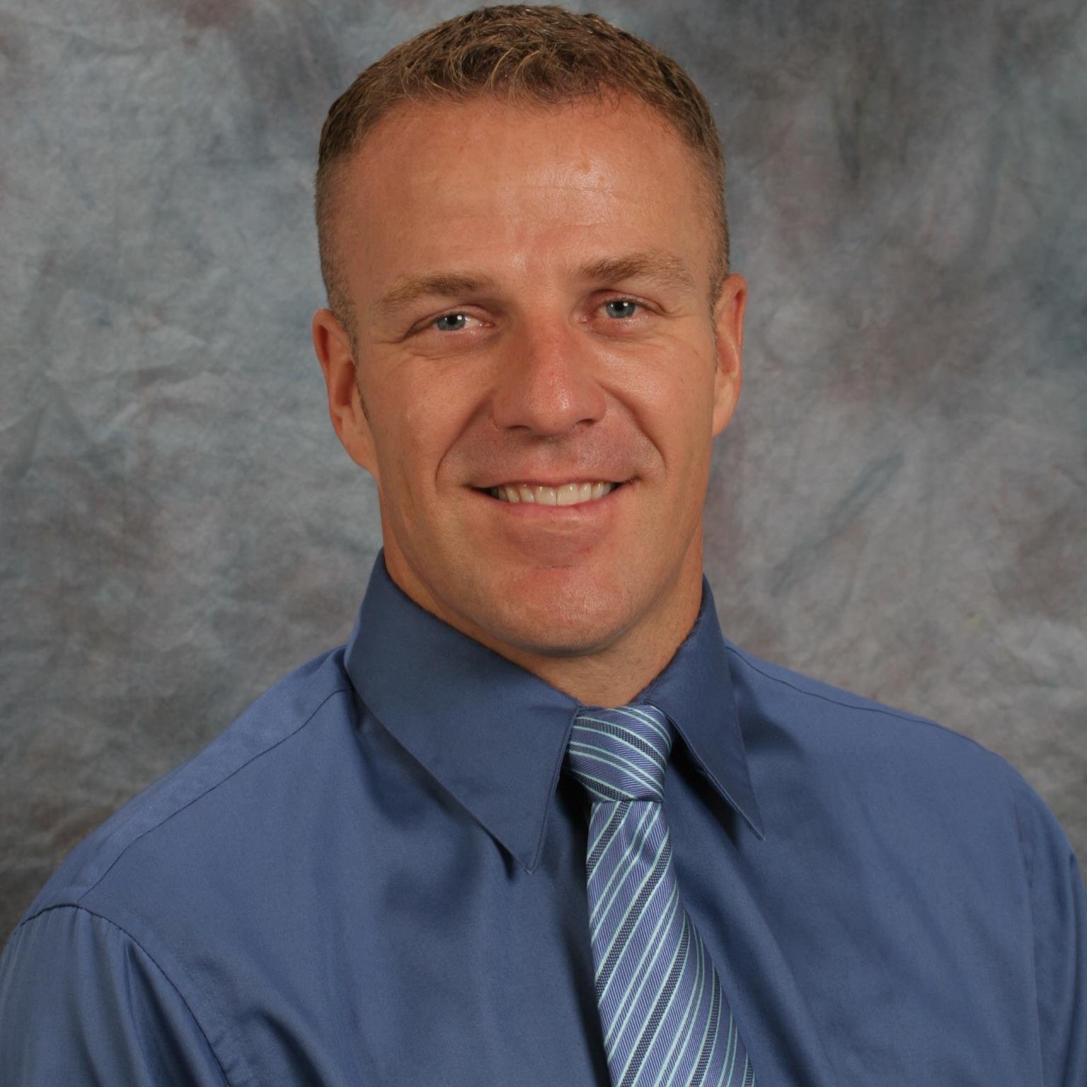 danielrstewart2's profile picture. 