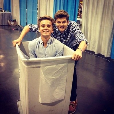 sprinkleofsuugg's profile picture. zalfie, narcus, janya, troyler, phan just all youtubers tbh