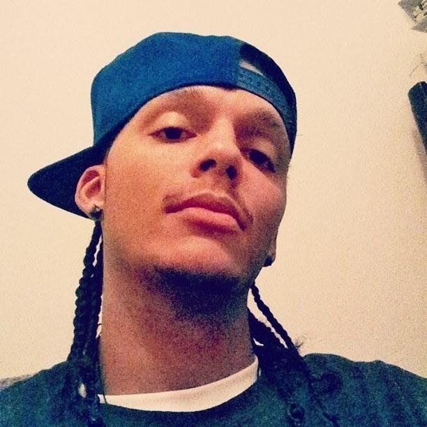 Solo Artist from Ky repping LoudMusic Ent. #TeamLoudMusic.....SOLOGANG